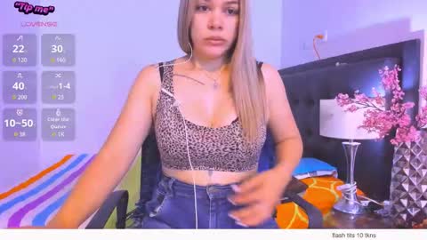 Snapshot of daniela_beauty chatting on March 2026 04:20:01 PM daniela online show from March 2026 04:20:01 PM