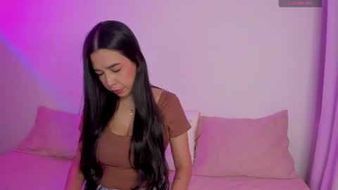 Snapshot of daniela_days chatting on June 2026 06:27:02 AM Dani online show from June 2026 06:27:02 AM