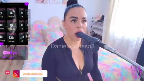 Snapshot of danielacortes03 chatting on July 2026 06:10:01 PM I think I will close this page please leave me a message if you want to know about me online show from July 2026 06:10:01 PM