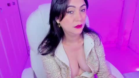 Daniela online show from February 2025 07:01:02 AM