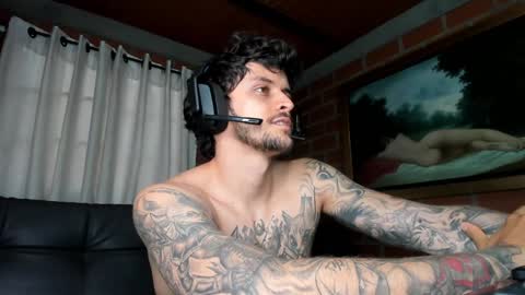 Daniele Bunny online show from January 2025 05:28:01 PM