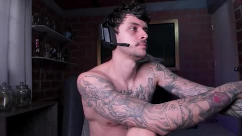 Daniele Bunny online show from November 2025 04:08:01 PM