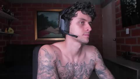 Daniele Bunny online show from December 2025 05:33:02 PM