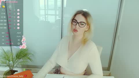 Danny online show from November 2025 05:51:01 AM