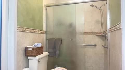 Snapshot of daniellealexa chatting on December 2024 12:26:01 PM daniellealexa online show from December 2024 12:26:01 PM