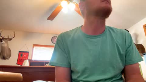 Daniel    y. online show from December 2024 08:00:02 PM