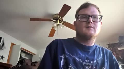 Daniel    y. online show from September 2025 10:32:01 PM