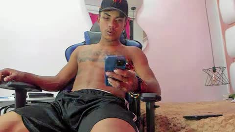 JUAN online show from October 2025 09:10:02 PM