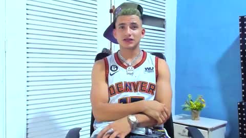 Dani online show from February 2025 04:03:02 AM