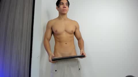 Snapshot of daniisus chatting on November 2025 11:25:01 AM daniisus online show from November 2025 11:25:01 AM