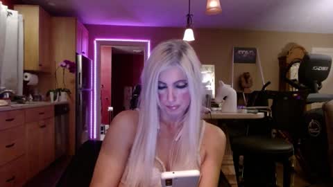 DanikaWhite69 online show from October 2025 08:12:01 AM