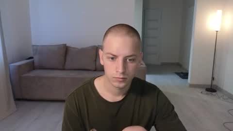 Snapshot of danila_trezzini chatting on July 2026 02:44:01 AM danila online show from July 2026 02:44:01 AM