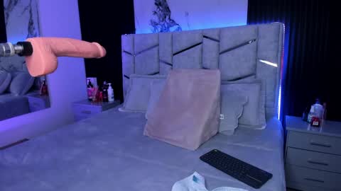 Dani Phonenix online show from January 2025 08:19:02 PM