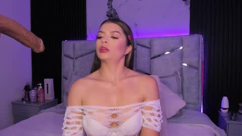 Dani Phonenix online show from March 2025 07:49:02 PM