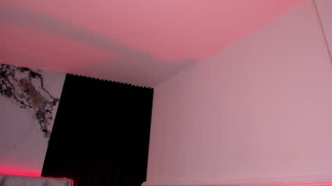 Dani Phonenix online show from September 2025 07:38:01 PM