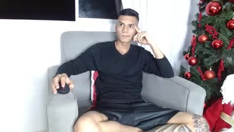 Snapshot of danisex_1 chatting on January 2026 02:47:02 AM danisex_1 online show from January 2026 02:47:02 AM