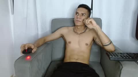 Snapshot of danisex_1 chatting on April 2026 02:53:01 AM danisex_1 online show from April 2026 02:53:01 AM