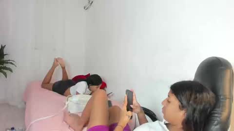 Snapshot of danka_smith chatting on September 2025 10:35:01 PM danka_smith online show from September 2025 10:35:01 PM