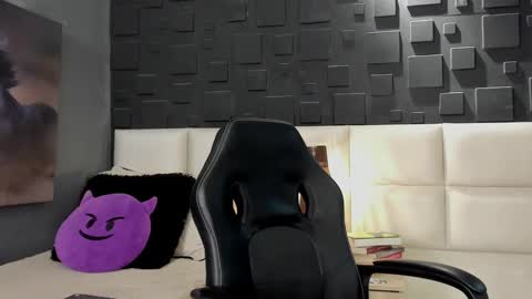 Dann saenz online show from February 2025 09:22:01 PM