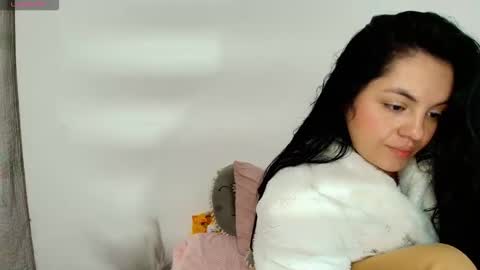 Snapshot of danna_1111 chatting on September 2025 07:24:02 PM danna online show from September 2025 07:24:02 PM