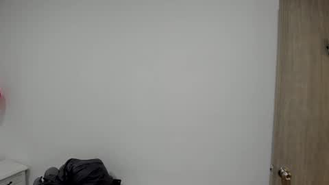 Danna online show from February 2025 05:50:02 PM