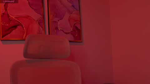 Danna Lovs online show from March 2025 10:57:01 AM