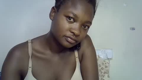 danna_miki online show from January 2026 12:31:02 PM