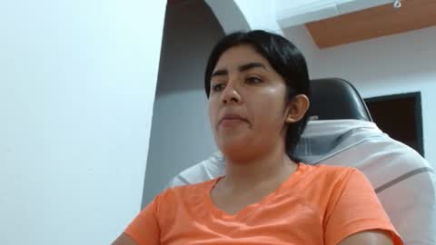 Danna online show from February 2025 10:58:01 PM