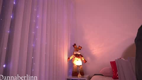 Danna Berlin  online show from December 2025 07:34:02 PM