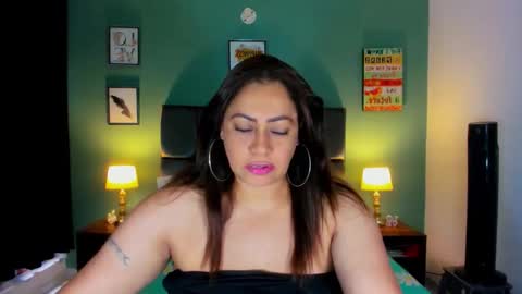 Snapshot of dannaboobsx chatting on February 2026 07:06:01 PM Hilary online show from February 2026 07:06:01 PM