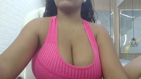 danna online show from September 2025 08:09:02 PM