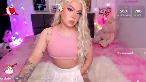 Snapshot of dannia_13 chatting on July 2026 01:37:02 PM dannia_13 online show from July 2026 01:37:02 PM