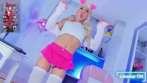 Danni  Sebastian online show from October 2025 12:44:02 PM