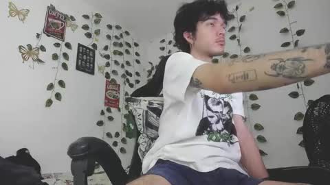 Snapshot of danny_phantom_09 chatting on February 2026 04:44:01 AM danny_phantom_09 online show from February 2026 04:44:01 AM