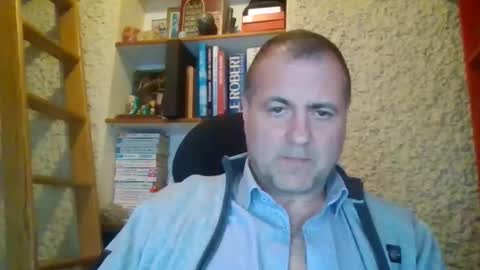 Snapshot of danparis91 chatting on February 2026 08:27:01 PM danparis91 online show from February 2026 08:27:01 PM