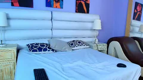 dante_flamee online show from July 2026 01:36:02 PM