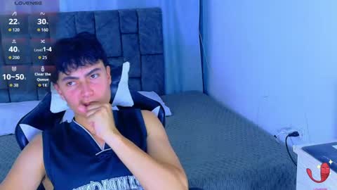 Snapshot of dante_kent chatting on June 2026 01:42:02 PM DANTE KENT online show from June 2026 01:42:02 PM