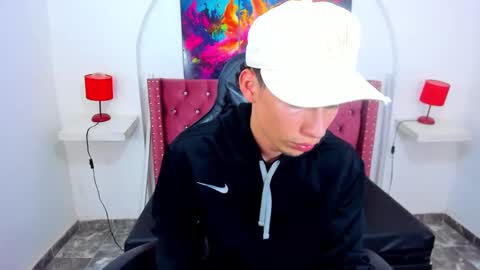 Snapshot of dante_tompson chatting on February 2025 06:31:01 PM Dante online show from February 2025 06:31:01 PM