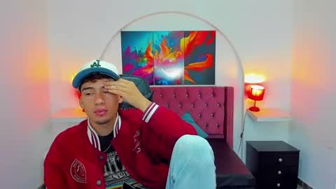 Snapshot of dante_tompson chatting on March 2025 12:17:01 PM Dante online show from March 2025 12:17:01 PM