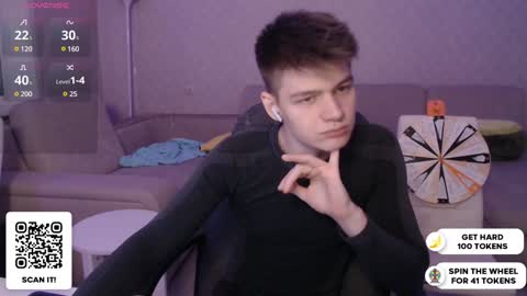 Snapshot of dantebigboi chatting on December 2024 05:22:02 PM Daniel online show from December 2024 05:22:02 PM