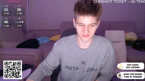 Snapshot of dantebigboi chatting on December 2024 09:01:01 PM Daniel online show from December 2024 09:01:01 PM