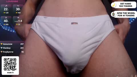 Snapshot of dantebigboi chatting on January 2025 08:01:01 PM Daniel online show from January 2025 08:01:01 PM