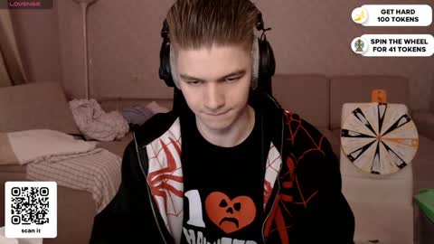 Snapshot of dantebigboi chatting on January 2025 11:51:01 PM Daniel online show from January 2025 11:51:01 PM