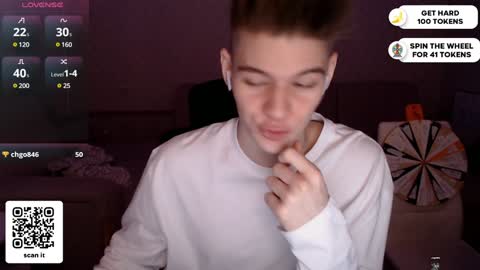 Snapshot of dantebigboi chatting on January 2025 12:17:02 AM Daniel online show from January 2025 12:17:02 AM