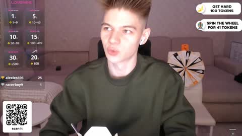 Snapshot of dantebigboi chatting on January 2025 06:21:01 PM Daniel online show from January 2025 06:21:01 PM