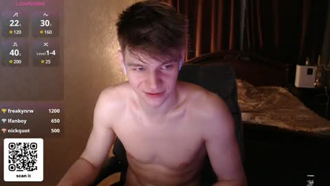 Snapshot of dantebigboi chatting on February 2025 11:17:01 PM Daniel online show from February 2025 11:17:01 PM