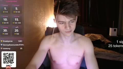 Snapshot of dantebigboi chatting on February 2025 08:56:01 PM Daniel online show from February 2025 08:56:01 PM