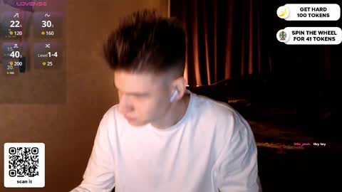 Snapshot of dantebigboi chatting on February 2025 05:16:02 PM Daniel online show from February 2025 05:16:02 PM