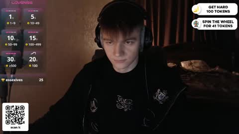 Snapshot of dantebigboi chatting on February 2025 06:45:01 PM Daniel online show from February 2025 06:45:01 PM