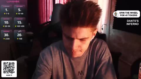 Snapshot of dantebigboi chatting on March 2025 04:21:01 AM Daniel online show from March 2025 04:21:01 AM